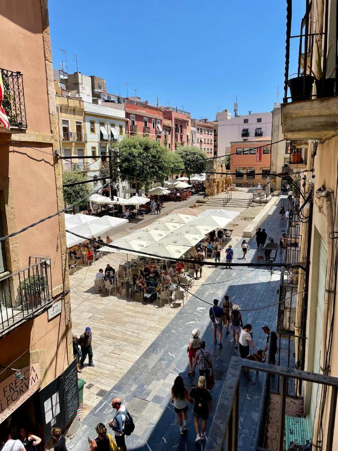 Acogedor Con Vistas A Plaza Forum.